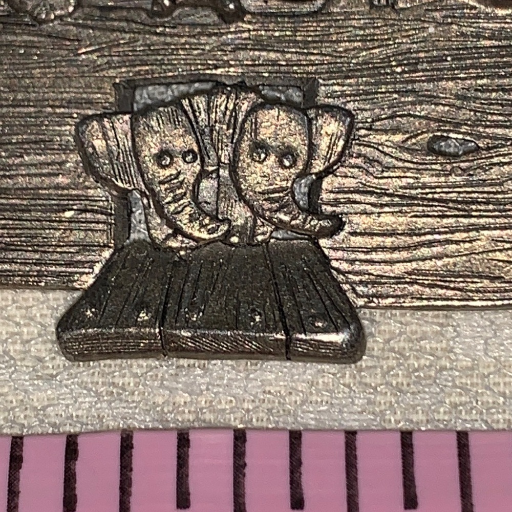 DANECRAFT VINTAGE NOAH’S ARK PIN BROOCH - Picture 6 of 7